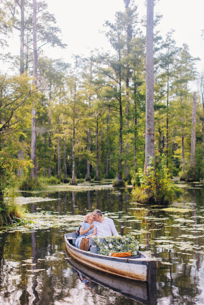 A Cypress Gardens Engagement Session | Taylor Rae Photography